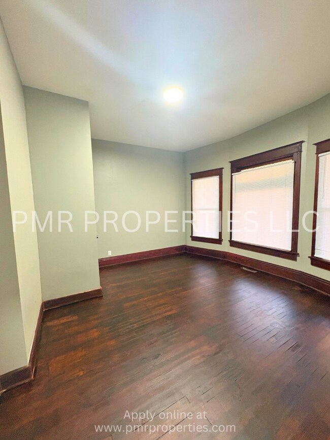 Foto del edificio - 3 Bedrooms/1 Bathroom House