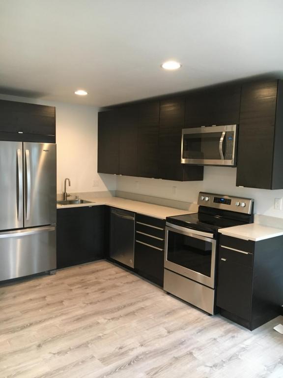 Foto del edificio - 7709A 11th ave SW