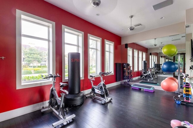 Building Photo - Altis Kendall Square