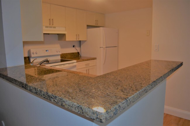 Building Photo - 9780  Nob Hill Court