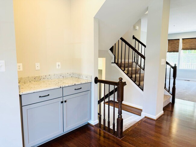 Foto del edificio - Middle River Townhome for rent beginning A...