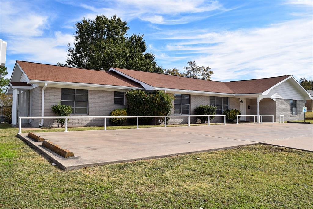 2309 S Day St, Brenham, TX 77833 House Rental in Brenham, TX