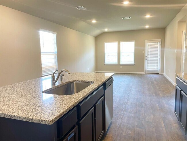 Building Photo - 291 Windmill Palm Dr