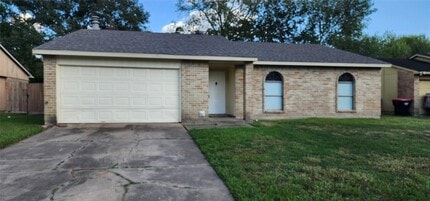 Building Photo - 510 Stonewall Dr