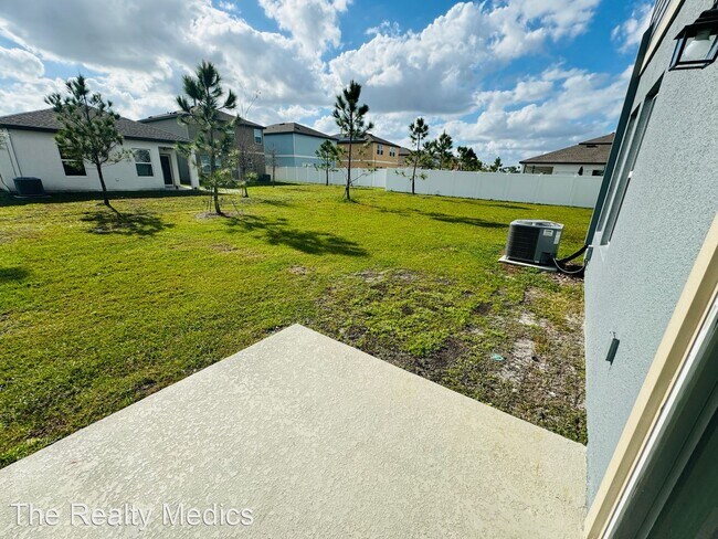 Foto del edificio - 4 br, 3 bath House - 35202 Daisy Meadow Loop