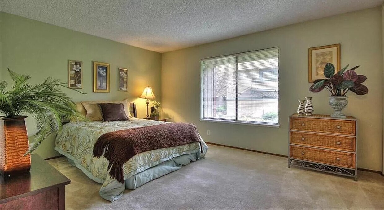 Habitación 1 - 255 E Warren Cmn