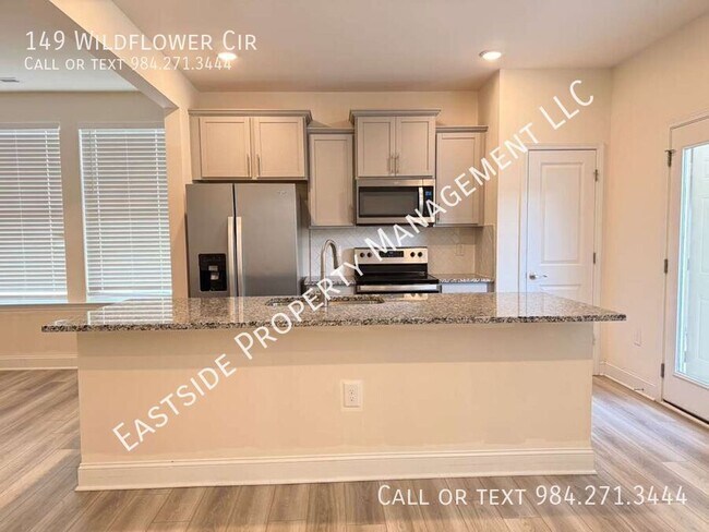 Foto del edificio - 149 Wildflower Cir