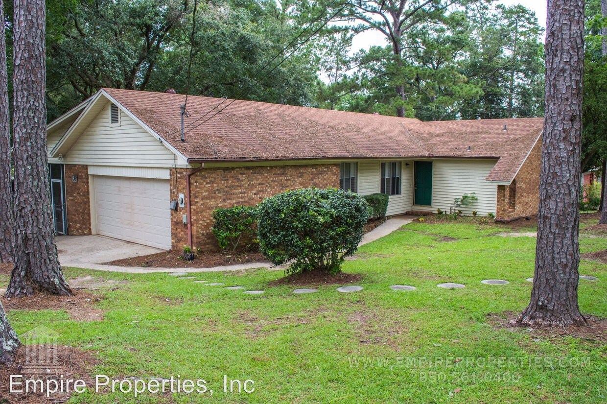 1106 Victory Garden Dr, Tallahassee, FL 32301 House Rental in