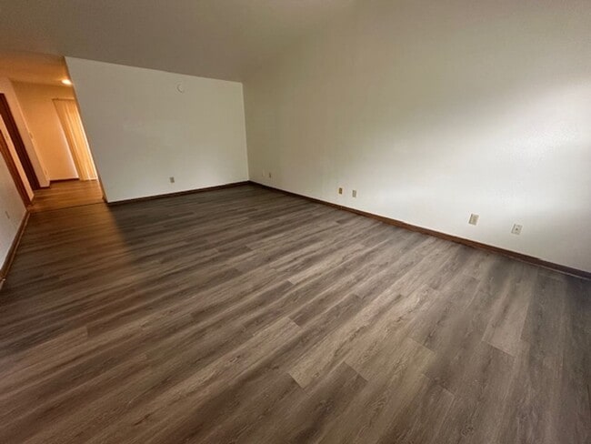 Building Photo - 2160 Galaxy Dr