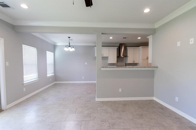 Building Photo - 2935 Bay Oaks Harbor Dr