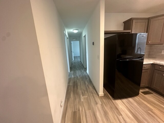 Foto del edificio - 150 Donald Ave