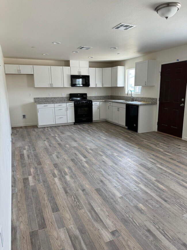 Foto del edificio - 2139 Quincy St