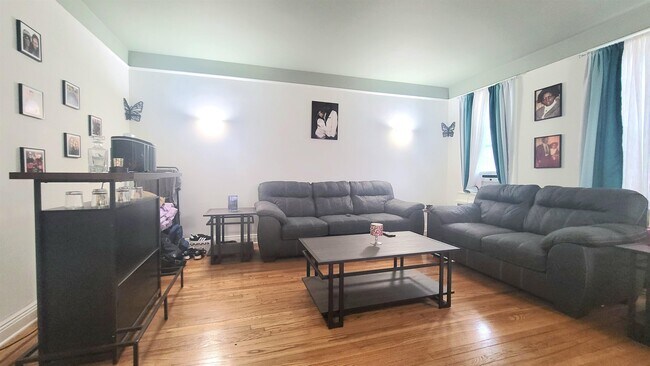 Foto del edificio - 292 Harrison Ave