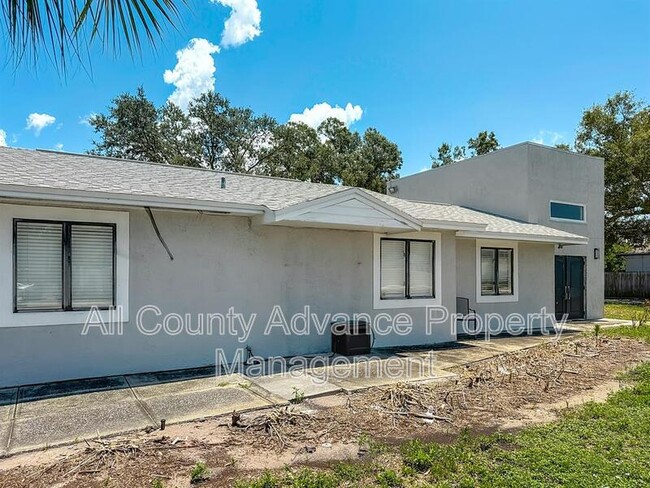 Photo - 1471 S Missouri Ave House