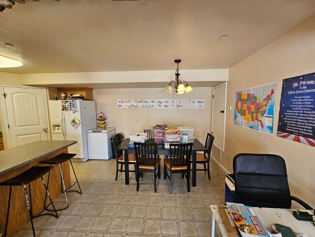 Building Photo - 3 Bedroom Condo in Eagle Mountain for Rent!