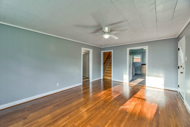 Building Photo - 202 Verna St
