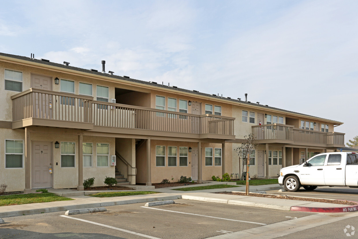 Foto principal - Hanford Apartments