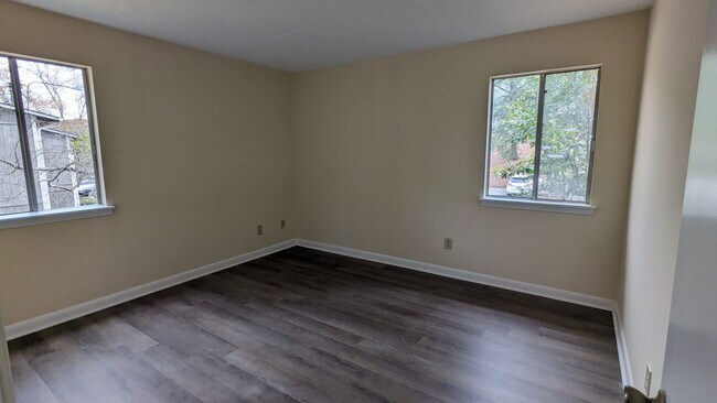 Foto del edificio - 1BR