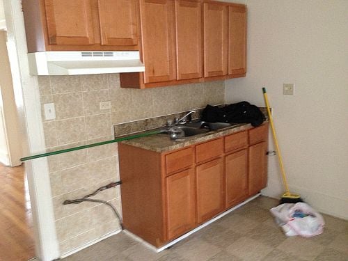 Interior Photo - 8200-8208 S Maryland Ave
