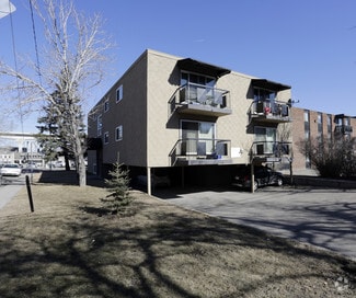 Building Photo - Sunalta 11