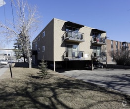 Building Photo - Sunalta 11