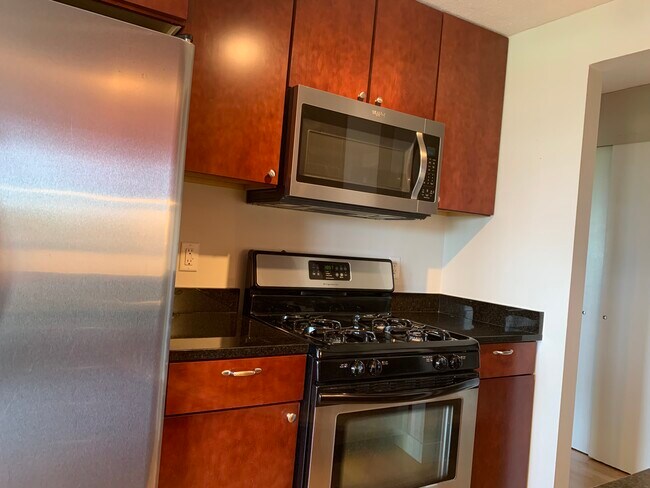 Foto del edificio - 2800 W 44th St
