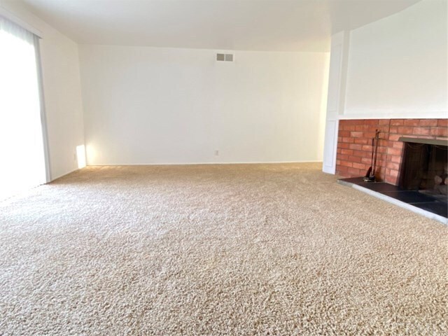 Building Photo - 18520 Bushard St