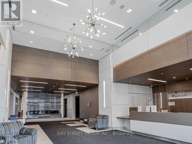 Building Photo - 15 Water Walk Dr