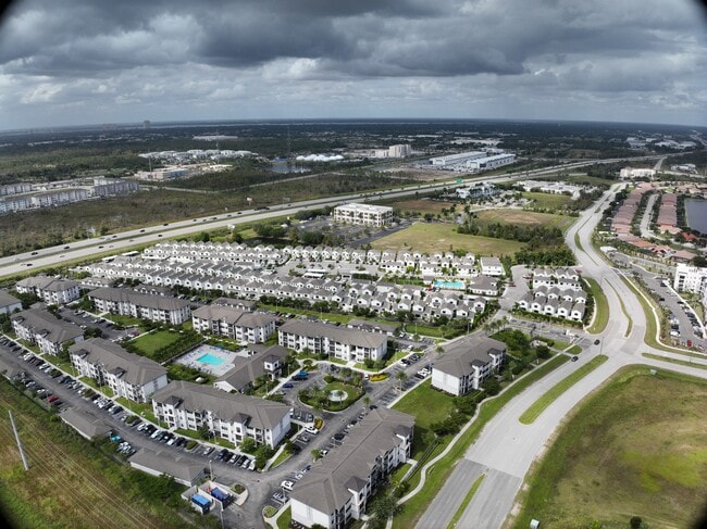 3D Exterior - Altair by Soltura