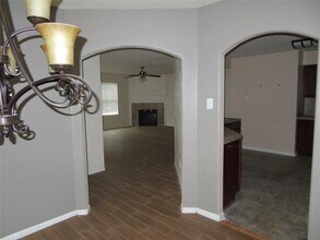 Building Photo - 5042 Blue Spruce Hill St