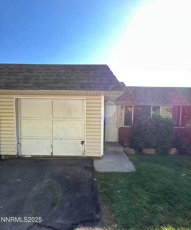 Building Photo - 1657 Gault Way