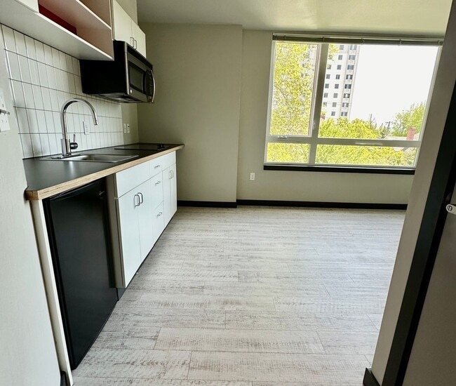 Interior Photo - Modern Studio in the Heart of Capitol Hill