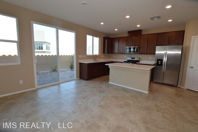 Building Photo - 2 br, 2.5 bath House - 5618 Calm Season St