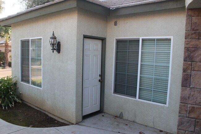 Foto del edificio - 9110 Via Lugano