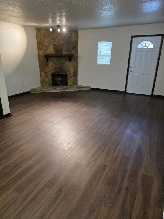 Foto del edificio - 3320 Seine St