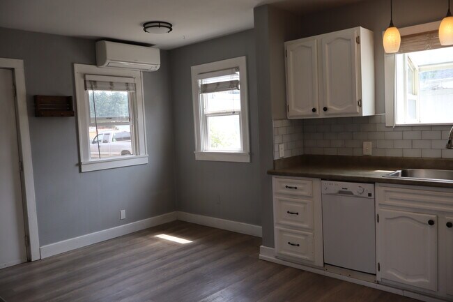 Foto del edificio - 40122 264th Ave SE