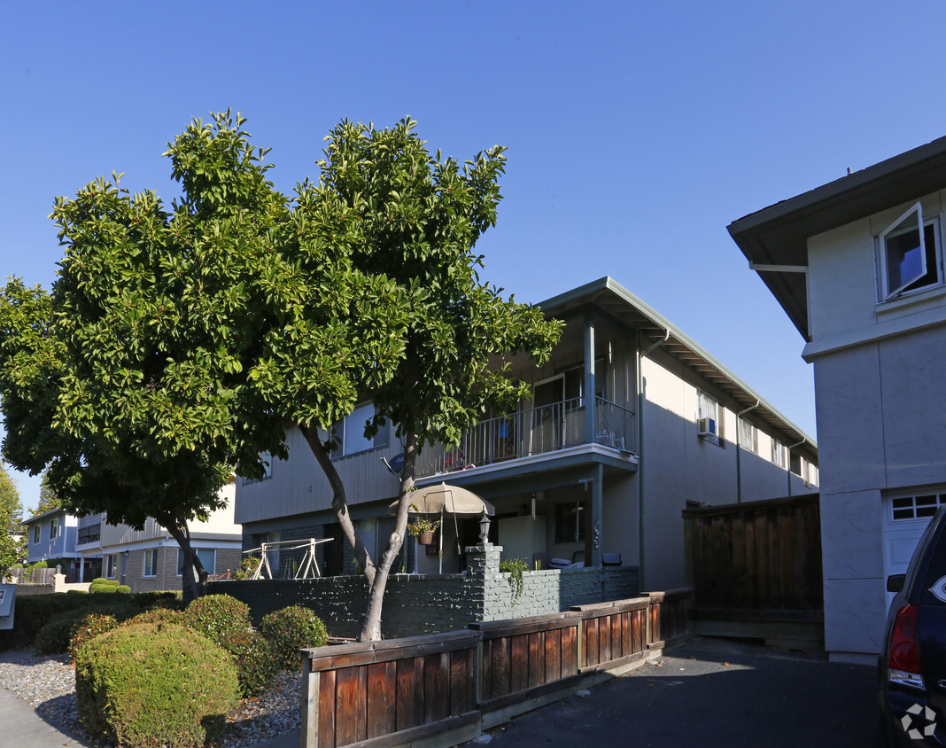 Foto del edificio - 3765 Miramar Way