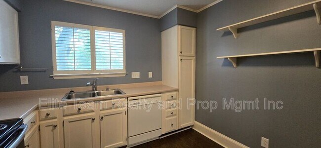 Foto del edificio - 3001 Heathstead Place