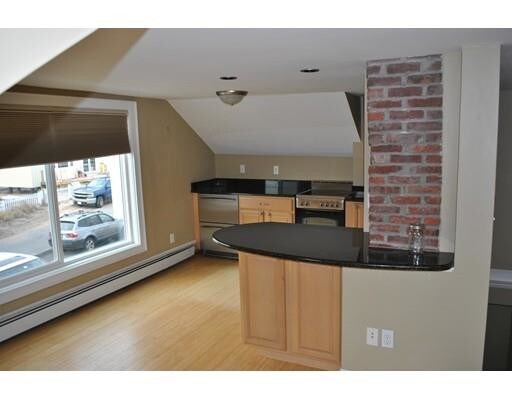 Foto del edificio - 27 Plum Island Blvd