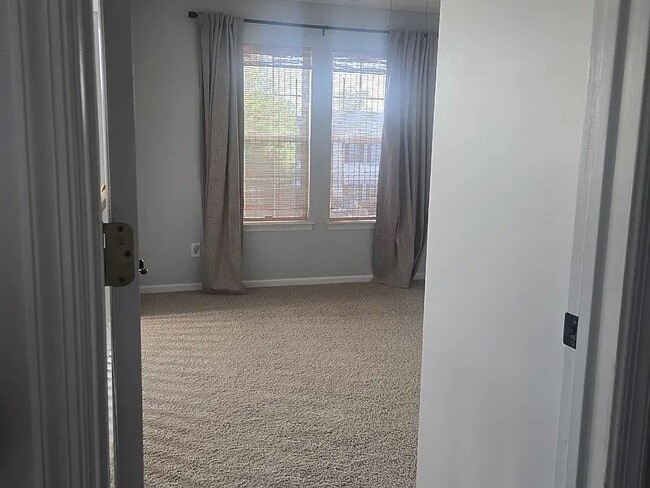 Building Photo - 158 Eagleton Cir