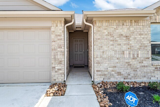 Foto del edificio - 18644 Swainboro Dr