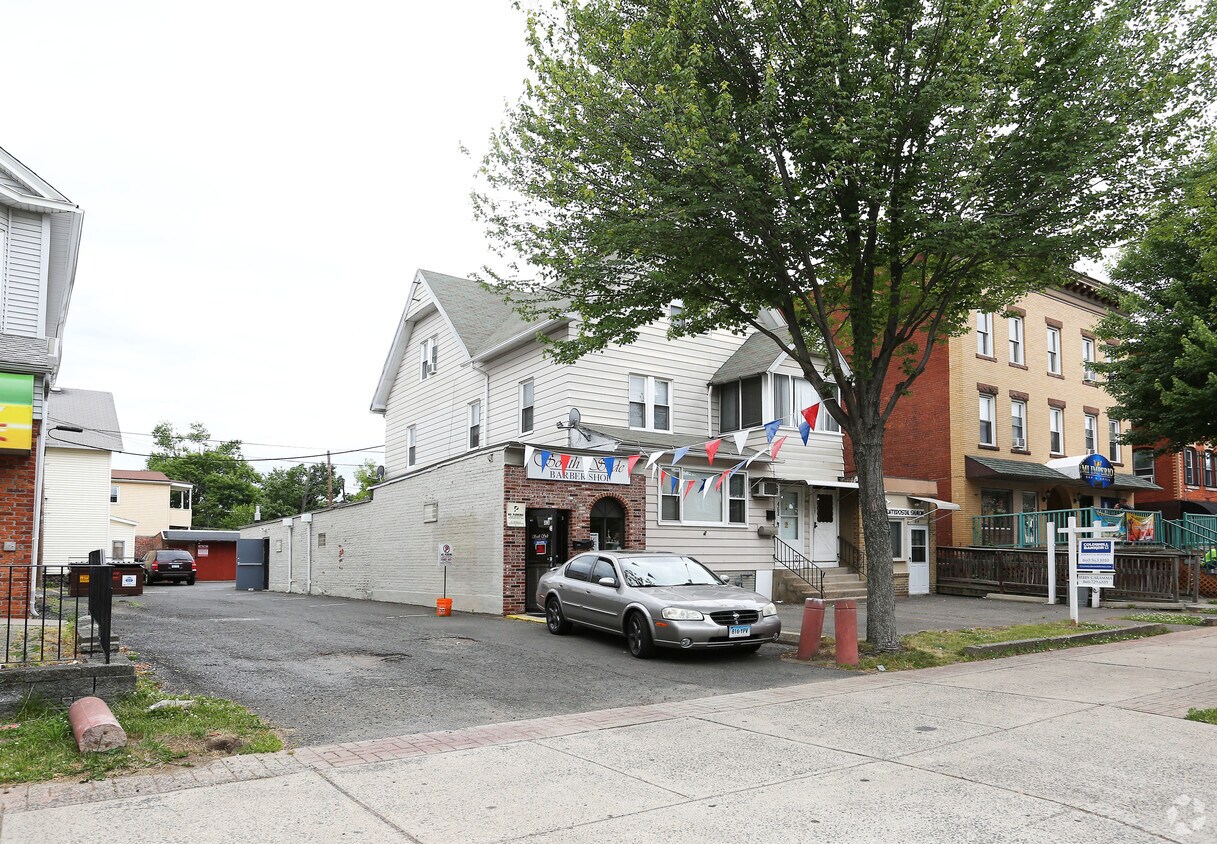 Foto del edificio - 459-463 Franklin Ave