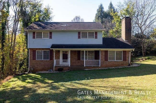 Photo - 315 W King St House