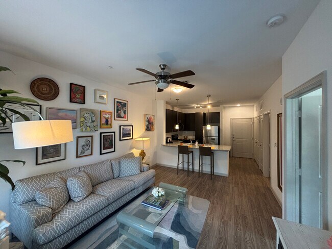 Foto del edificio - 1271 Sadler Drive