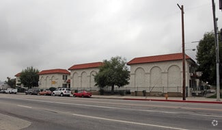 Building Photo - San Fernando Apts