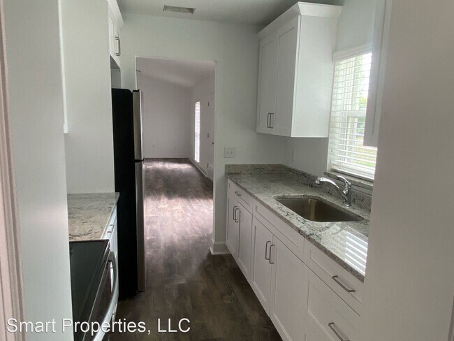Foto del edificio - 3 br, 2 bath House - 5930 Crews Lake Road