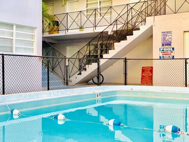 Building Photo - Brand new 2 bedroom 2 bath apartment