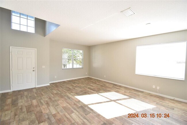Foto del edificio - 11307 Laurel Brook Ct