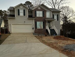 Building Photo - 1261 Lakeview Rd