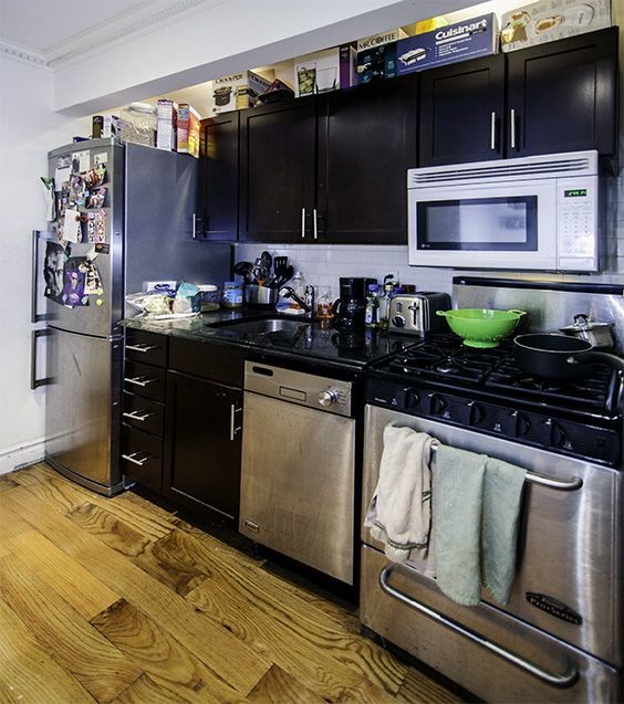 Foto principal - 310 E 14th St